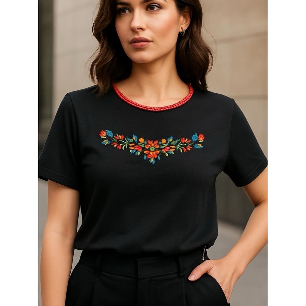 Fiorlini International Plus Black Floral Embroidered 3/4 Sleeve Top 18W
